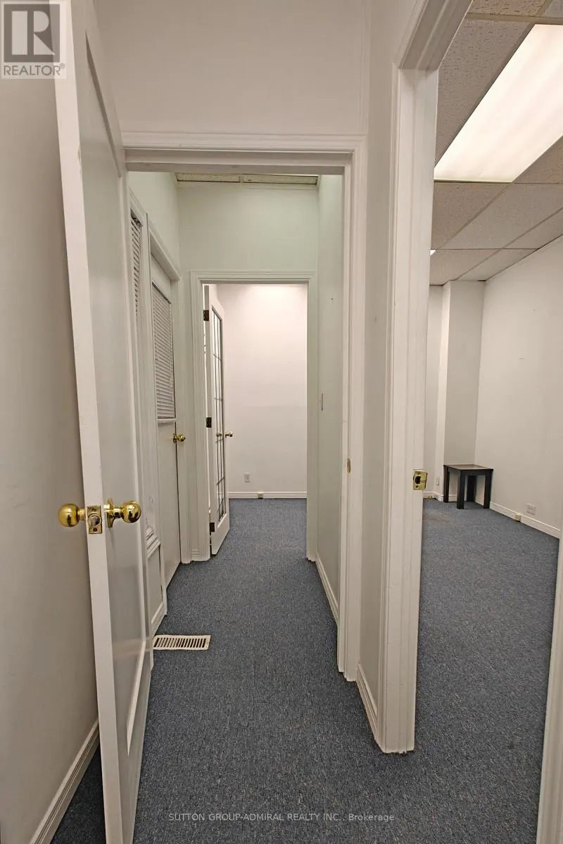 UNIT 104 - 253 DIVISION STREET