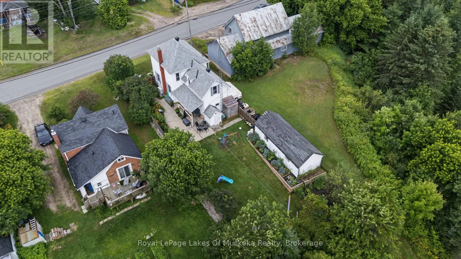 152 MAIN STREET