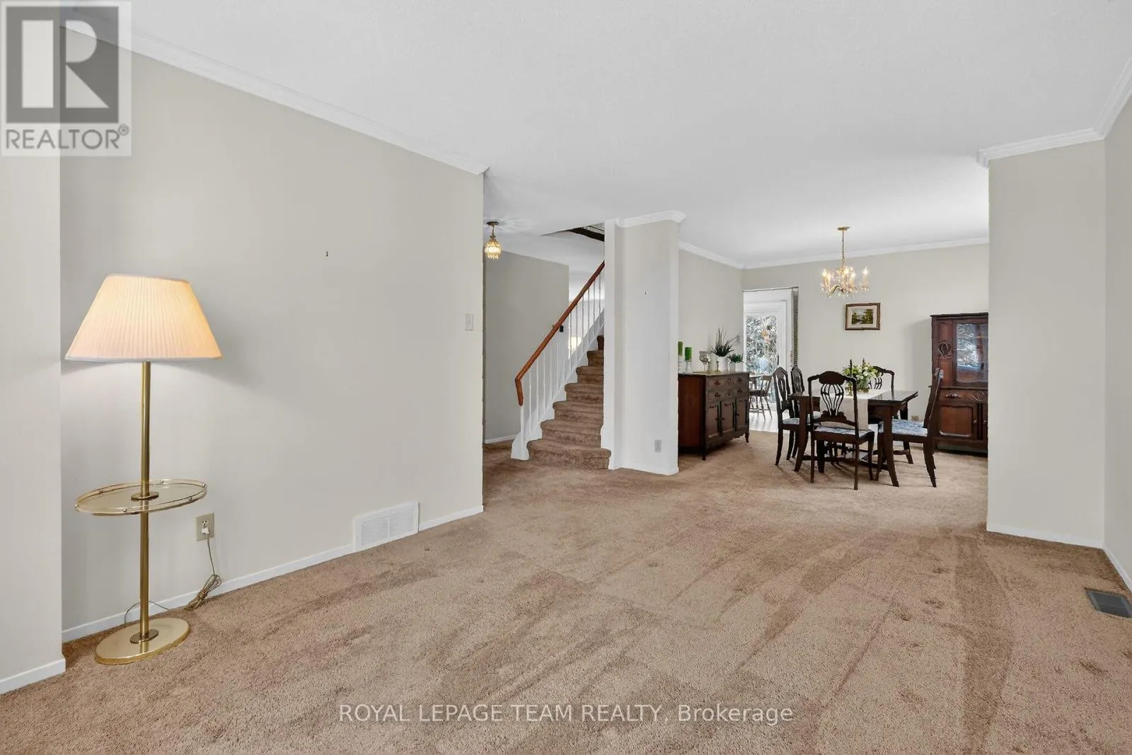 97 HUNTSMAN CRESCENT