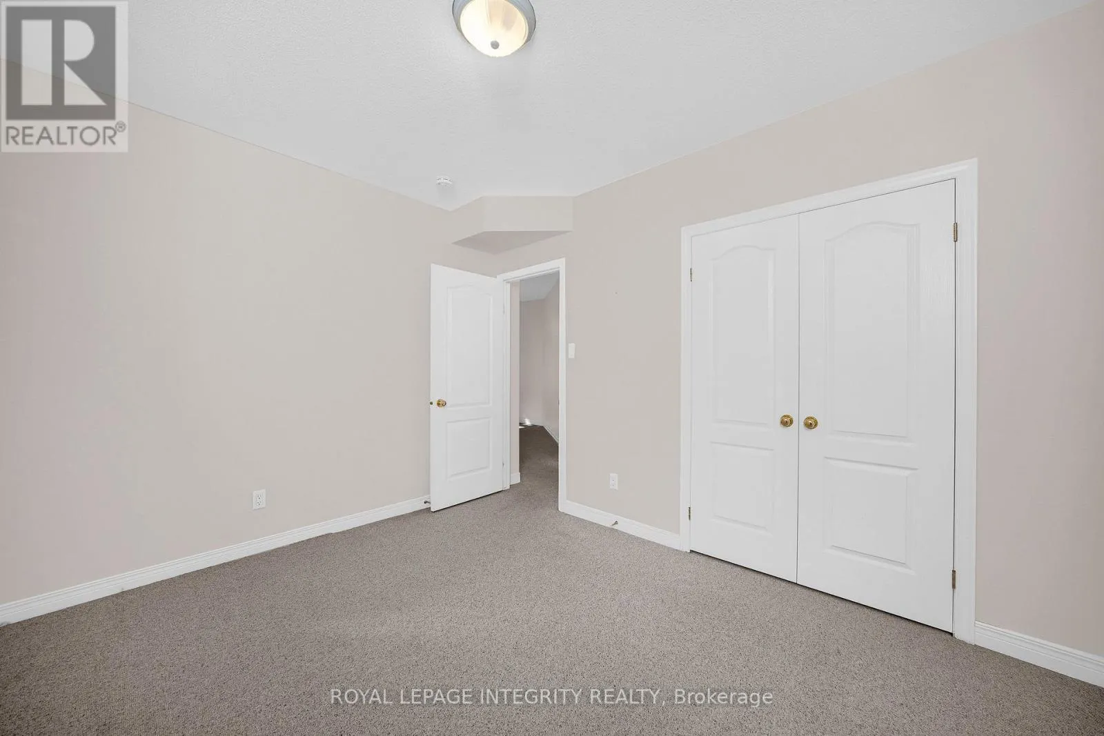 804 HOT SPRINGS WAY