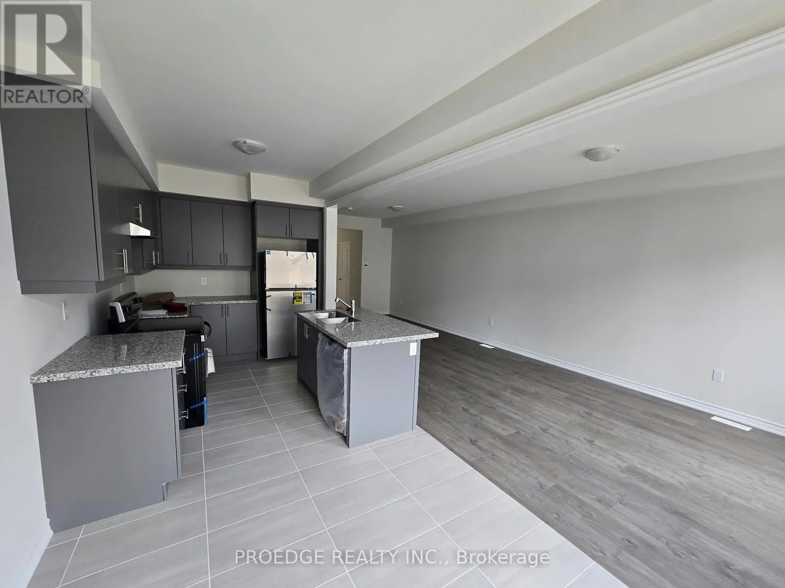 138 PERIWINKLE CRESCENT