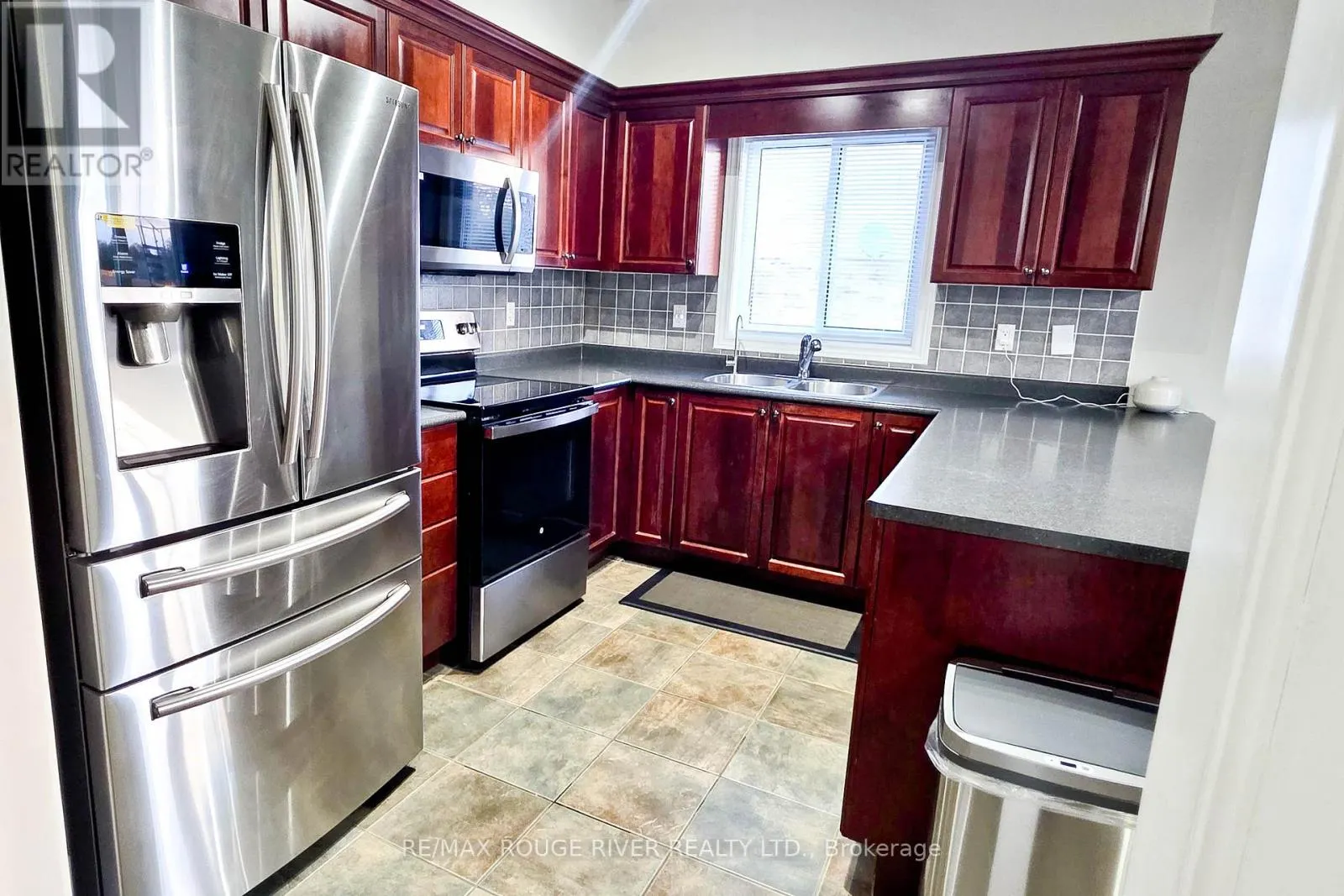 71 SWEETNAM DRIVE