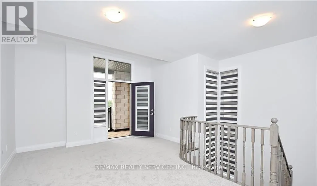 1267 UPPER THAMES DRIVE