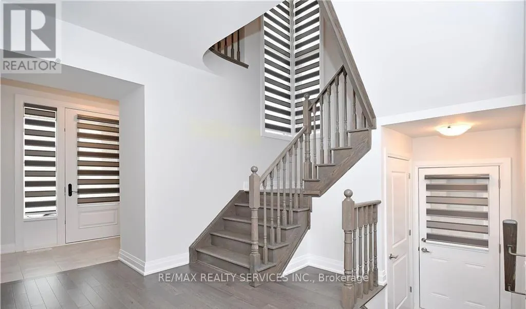 1267 UPPER THAMES DRIVE