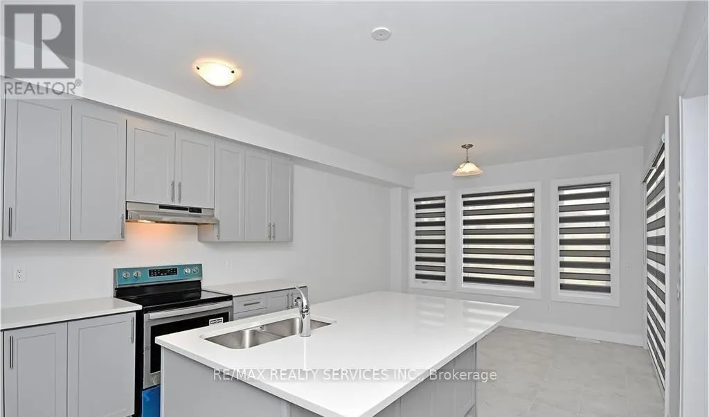 1267 UPPER THAMES DRIVE
