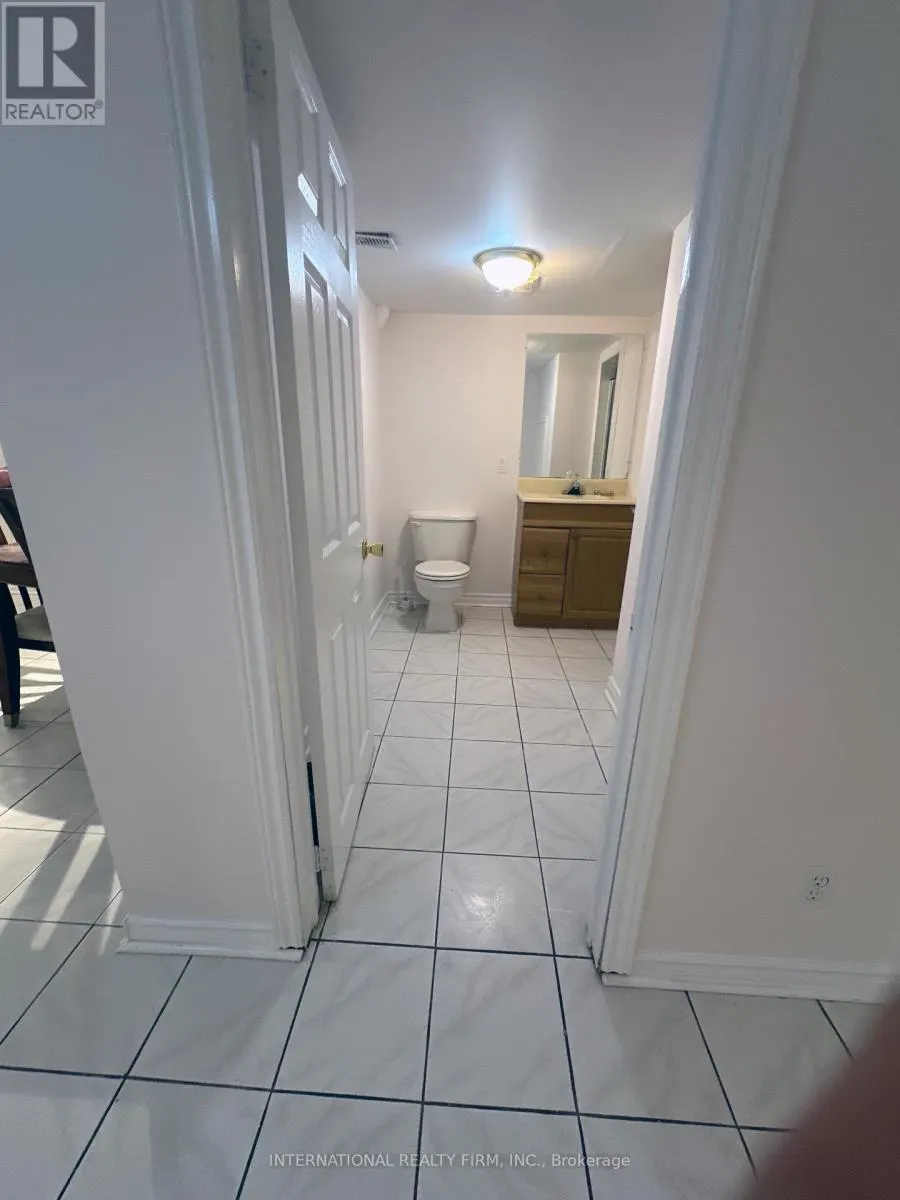 43 FALCONRIDGE DRIVE