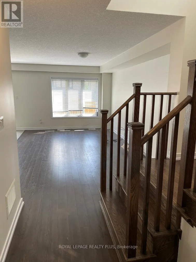 12 PAGEBROOK CRESCENT