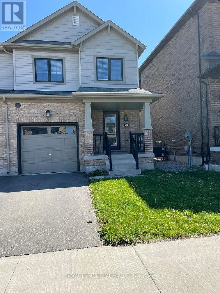 12 PAGEBROOK CRESCENT