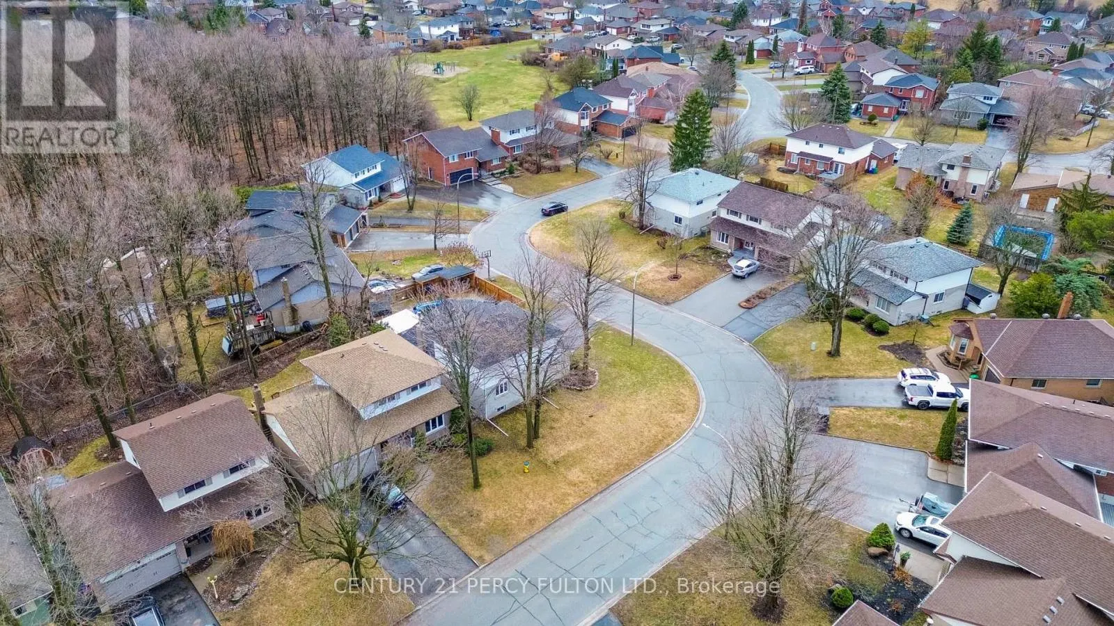 1853 MAPLERIDGE DRIVE