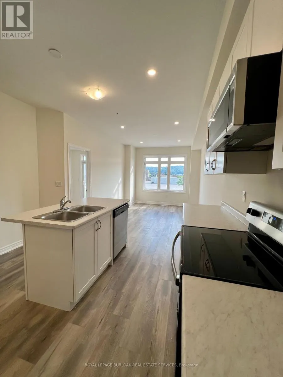 7 - 40 ZINFANDEL DRIVE