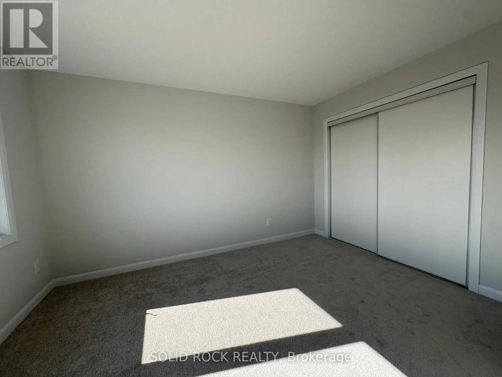 18 - 1001 GLENROY GILBERT DRIVE