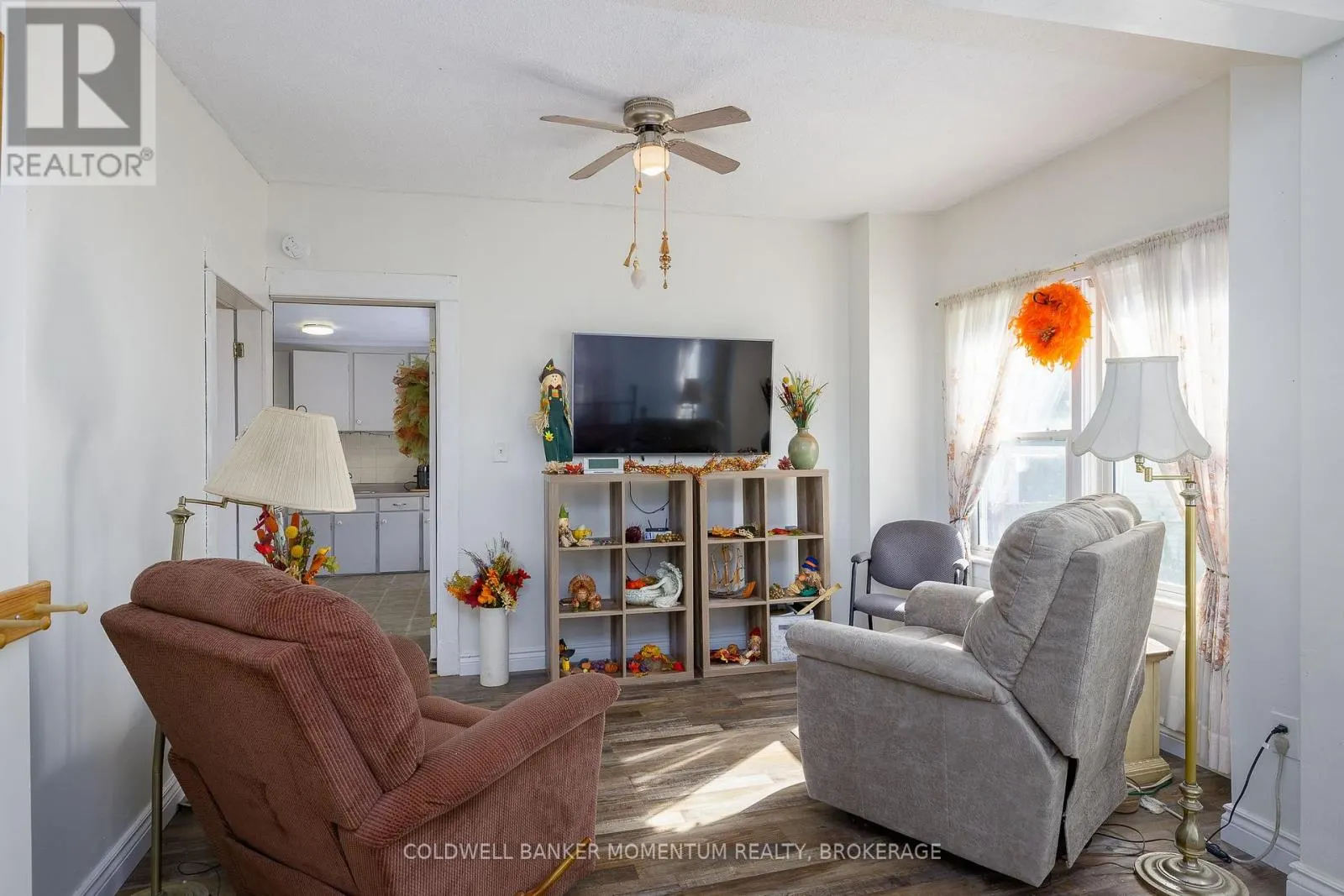 5542 HIGHLAND AVENUE