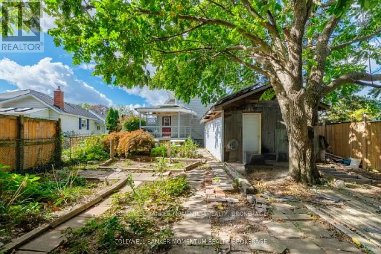 5542 HIGHLAND AVENUE