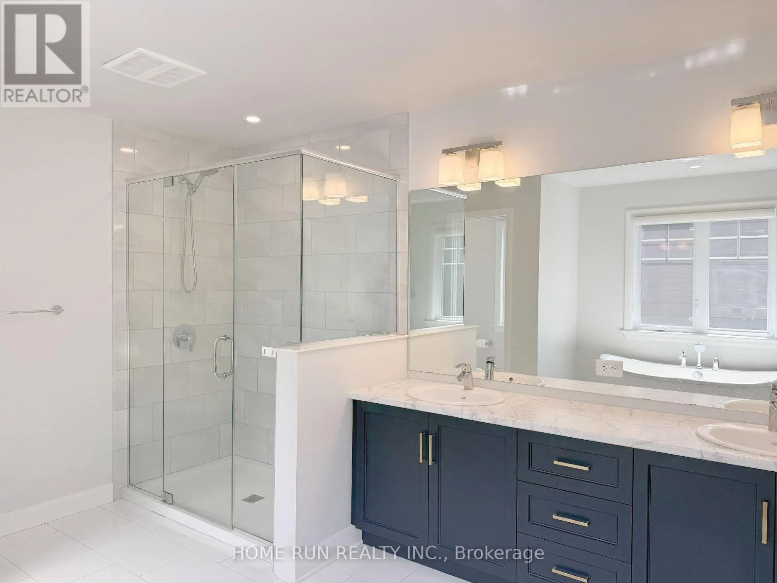 322 LYSANDER PLACE