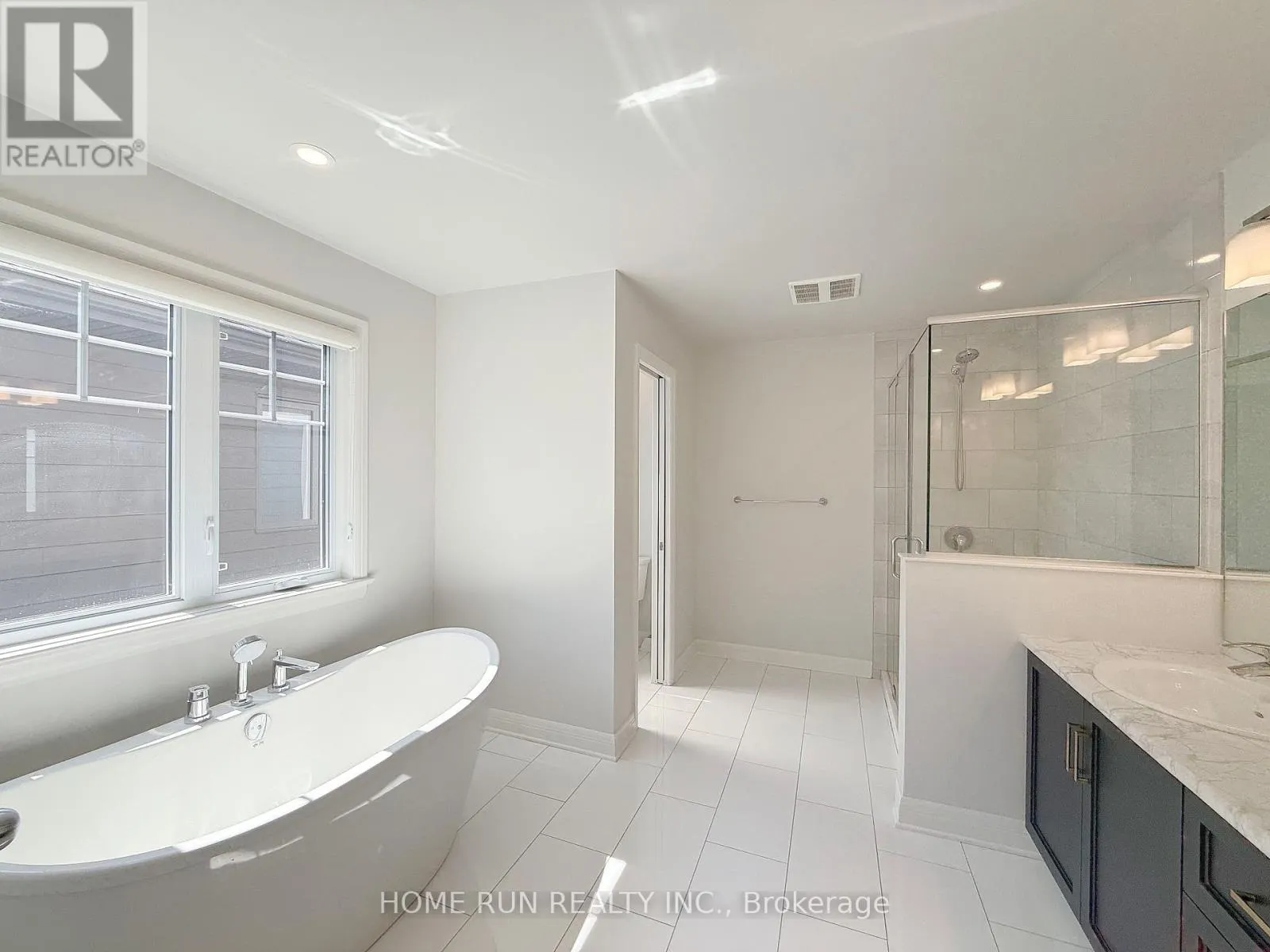322 LYSANDER PLACE