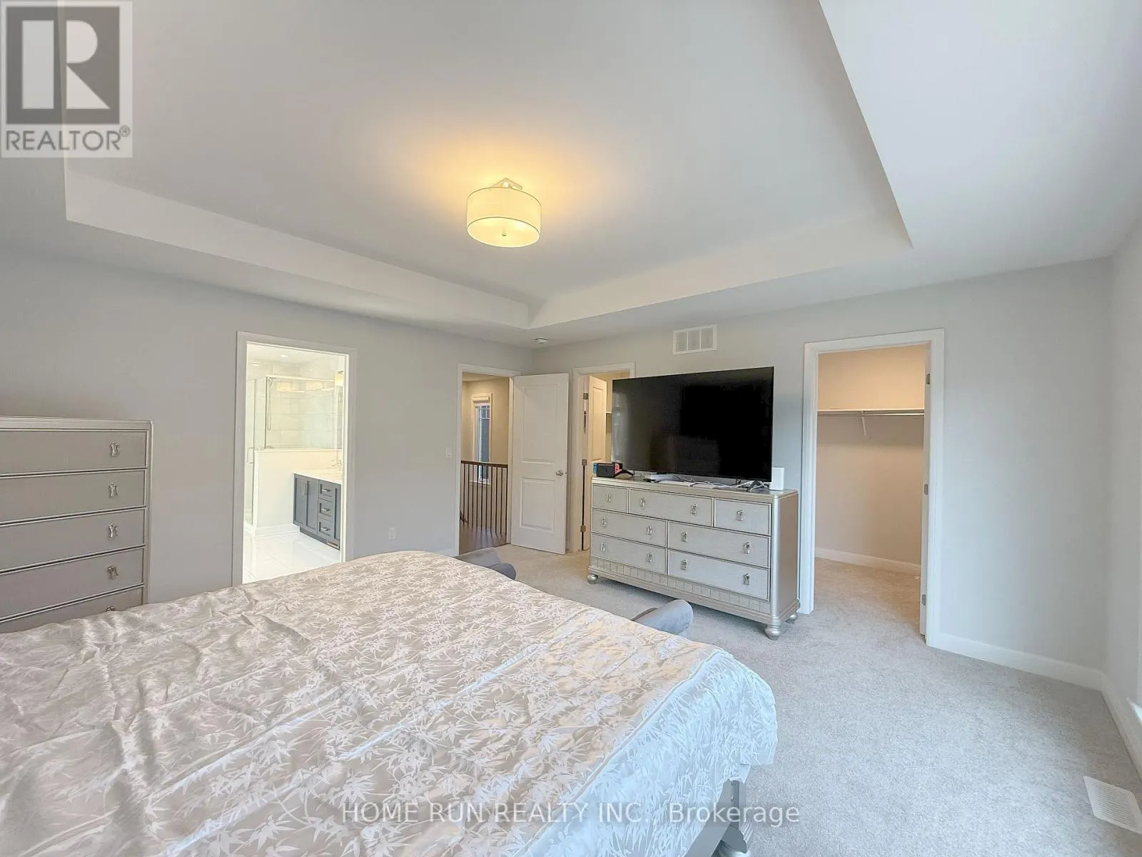 322 LYSANDER PLACE