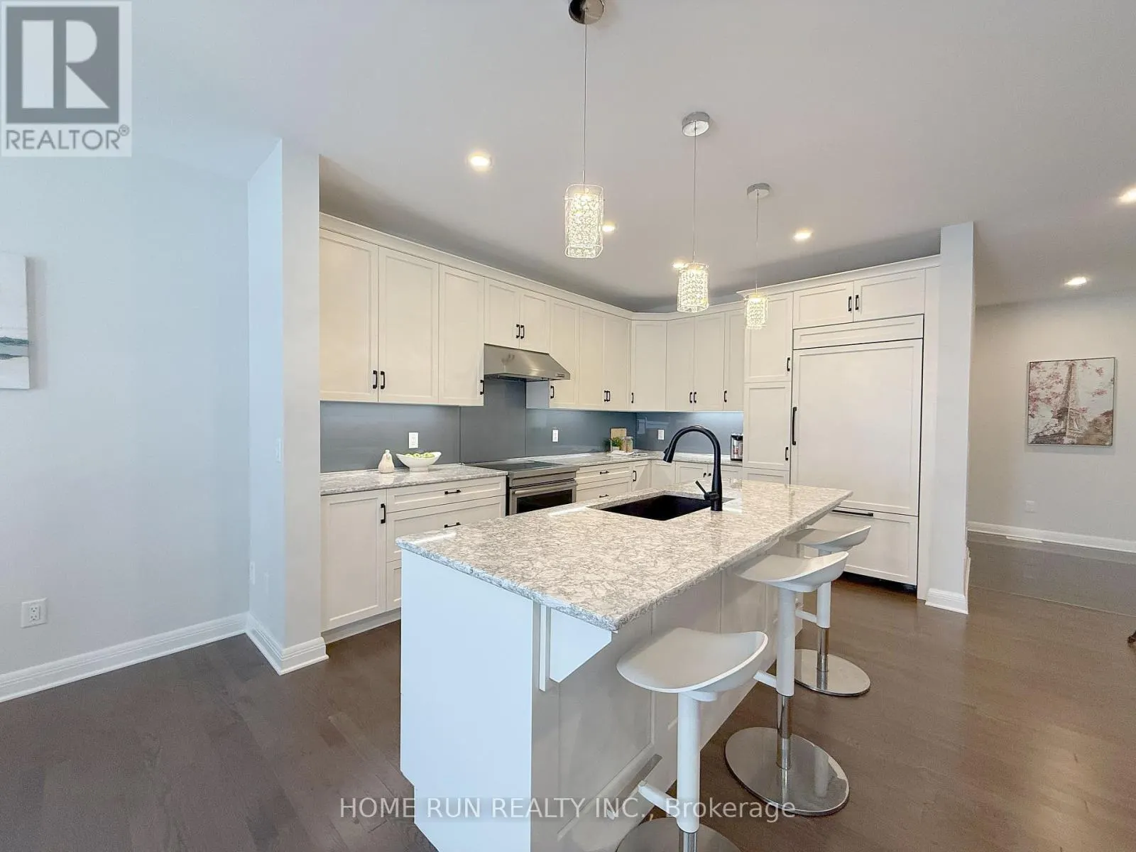 322 LYSANDER PLACE