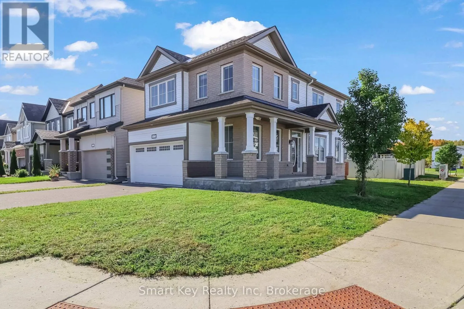 425 APHELION CRESCENT