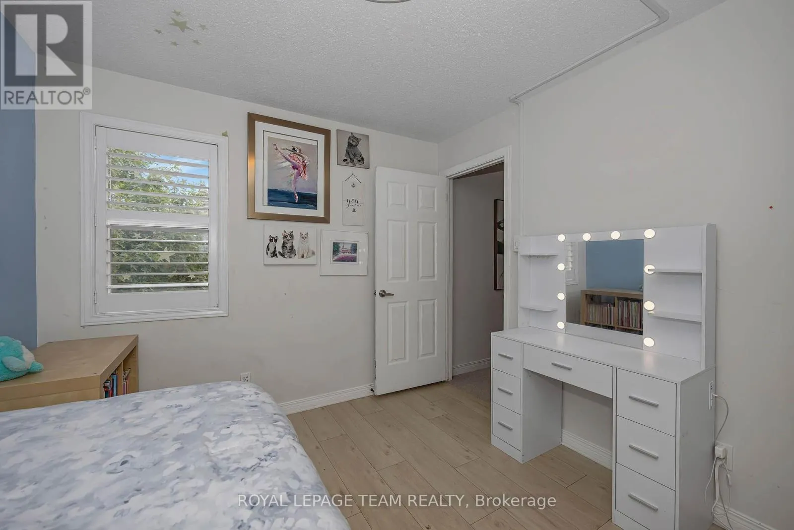 9 - 583 TWEEDSMUIR AVENUE