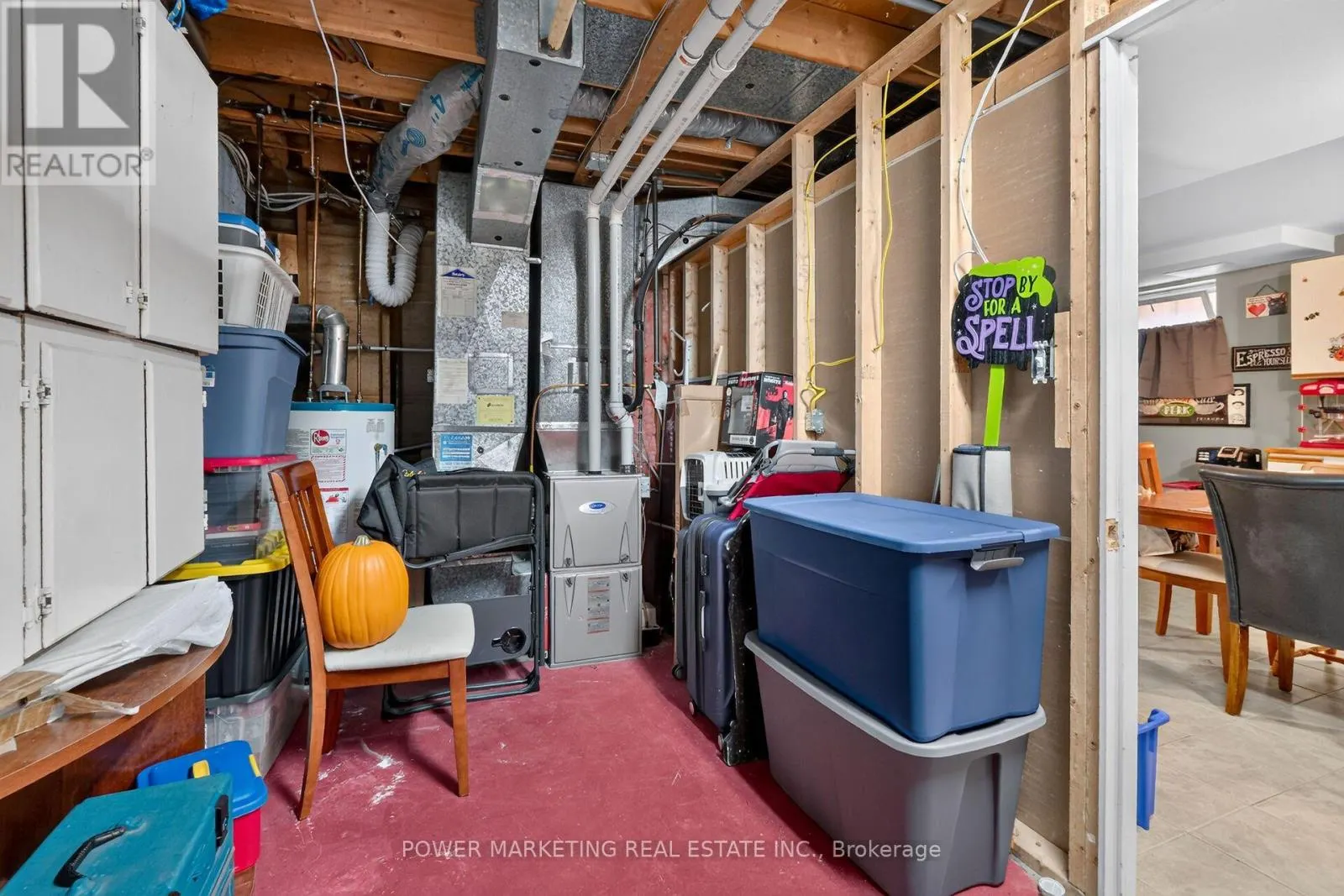 2213 FILLMORE CRESCENT