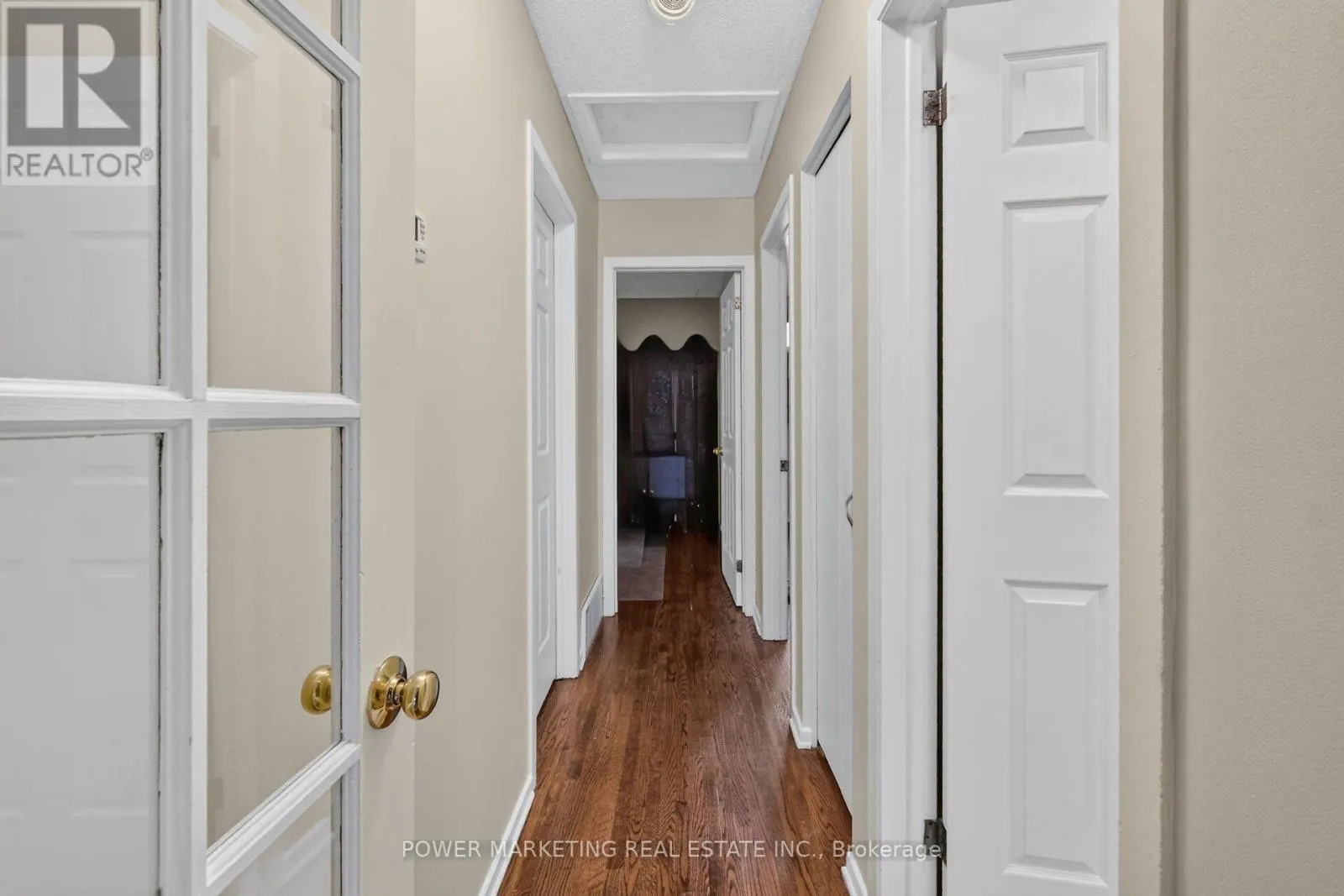 2213 FILLMORE CRESCENT