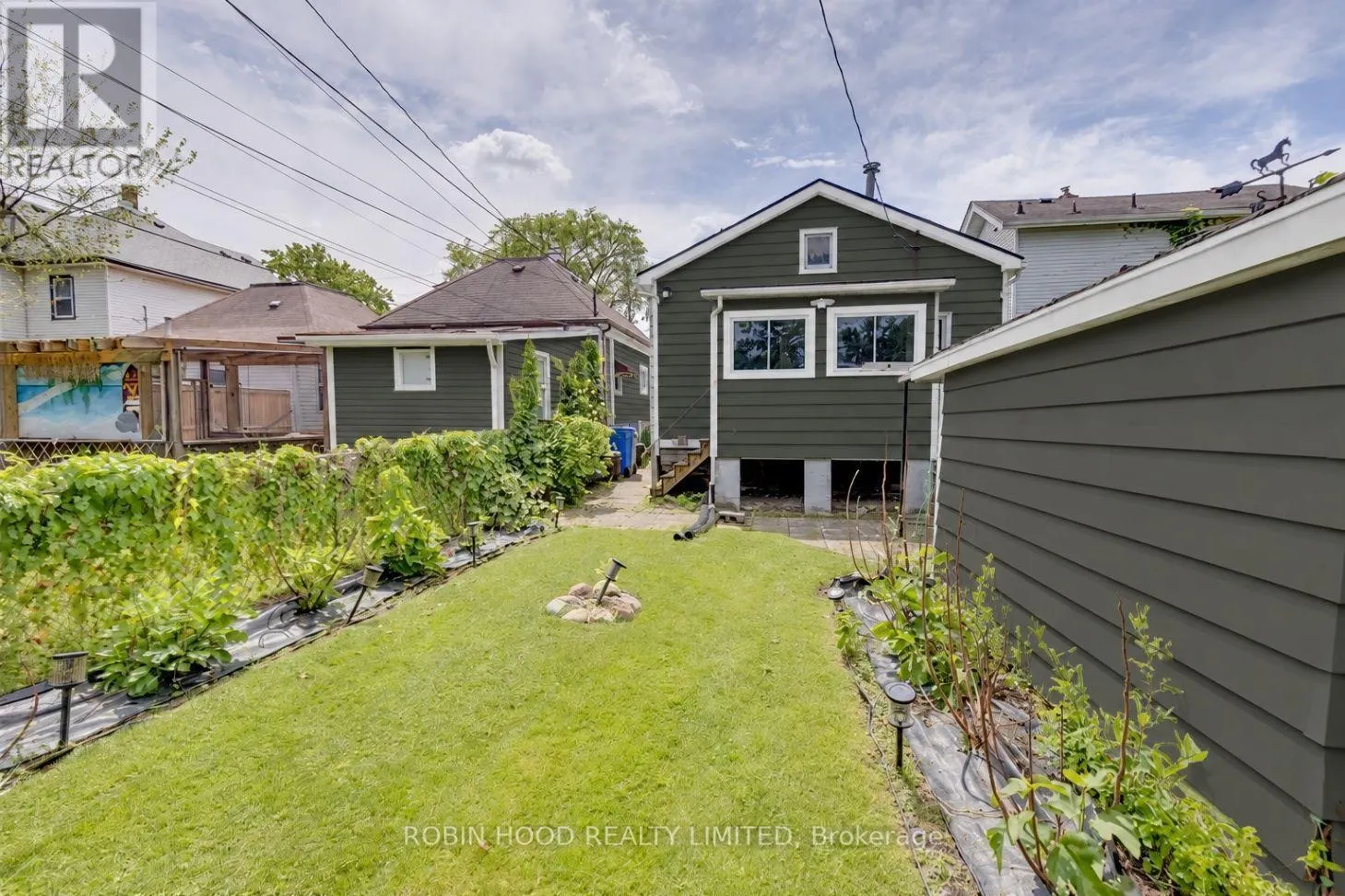 1108 ASSUMPTION STREET