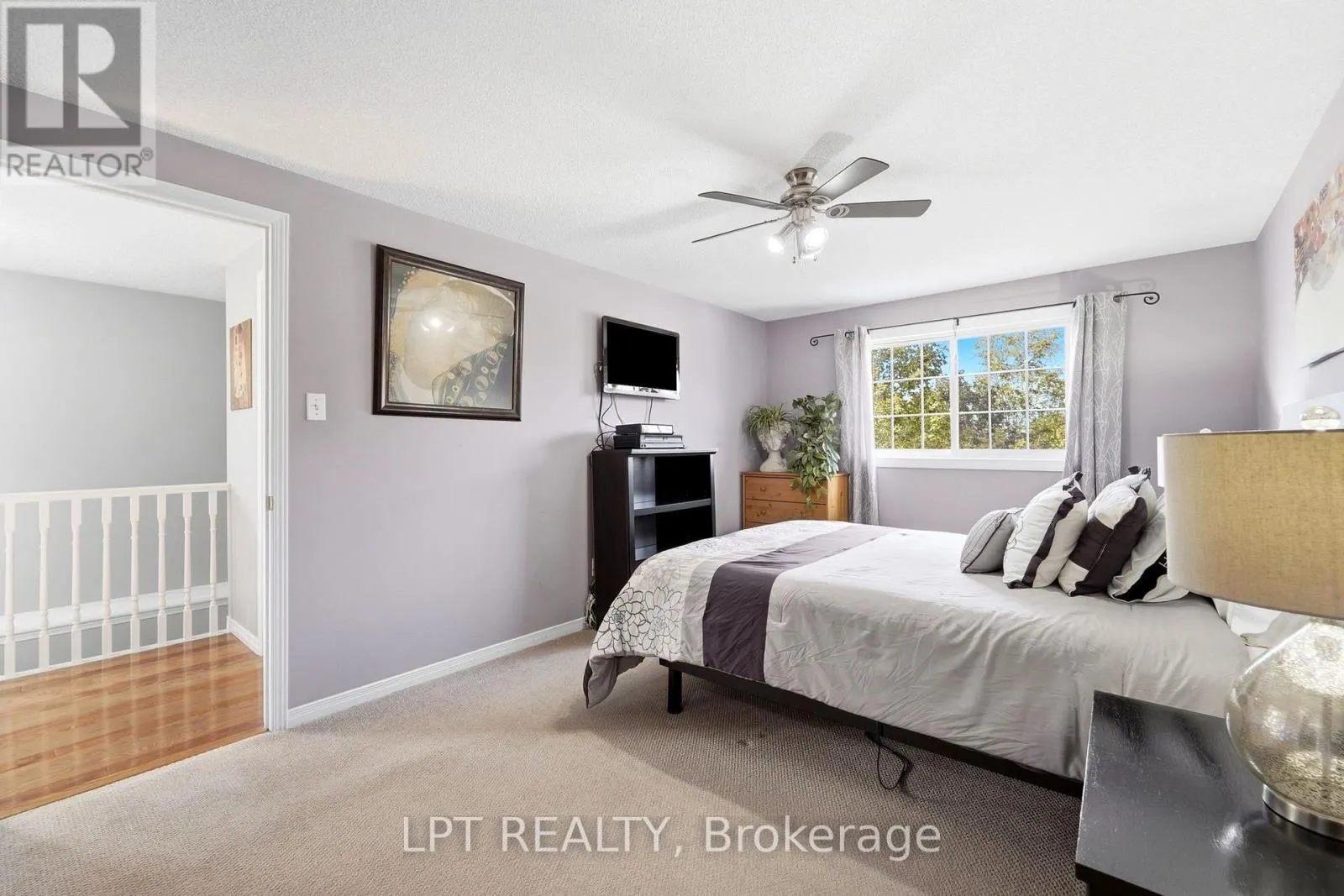 232 TAIT CRESCENT