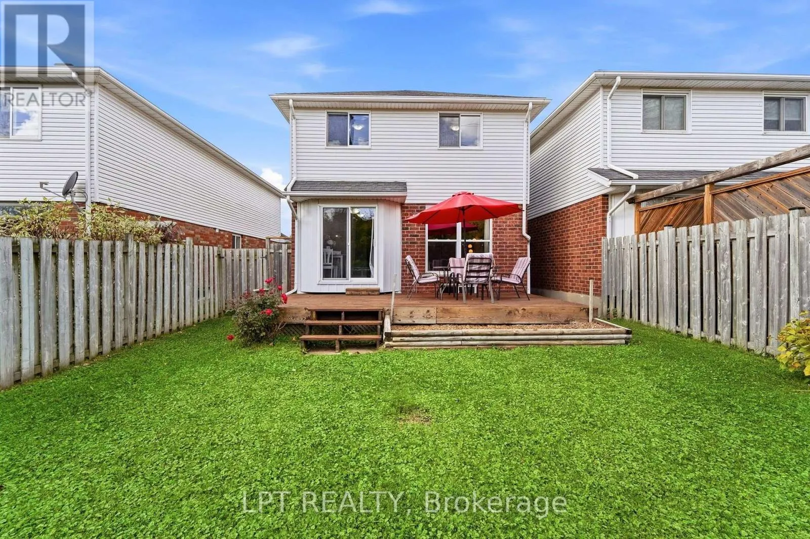 232 TAIT CRESCENT