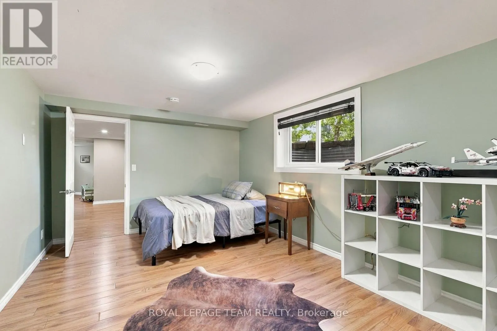 988 RIVER ROAD