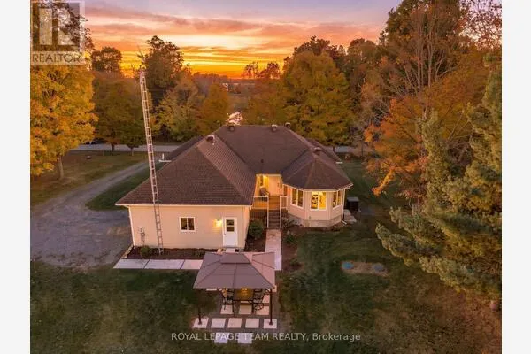 988 RIVER ROAD