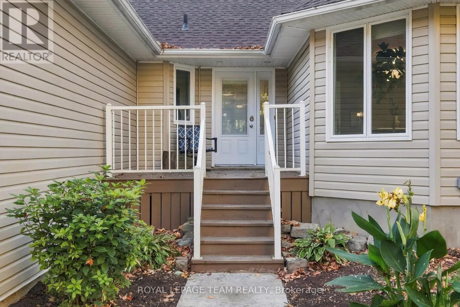 988 RIVER ROAD