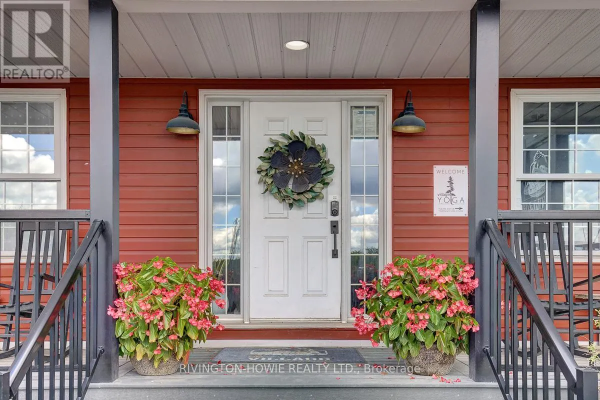 3722 UNIT 2 CARP ROAD