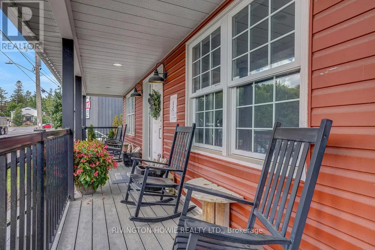 3722 UNIT 3 CARP ROAD
