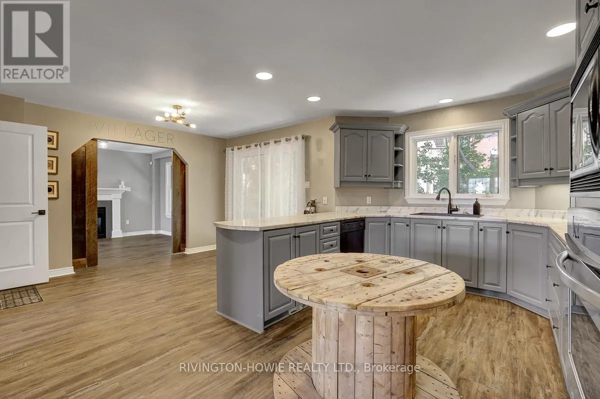 3722 UNIT 3 CARP ROAD