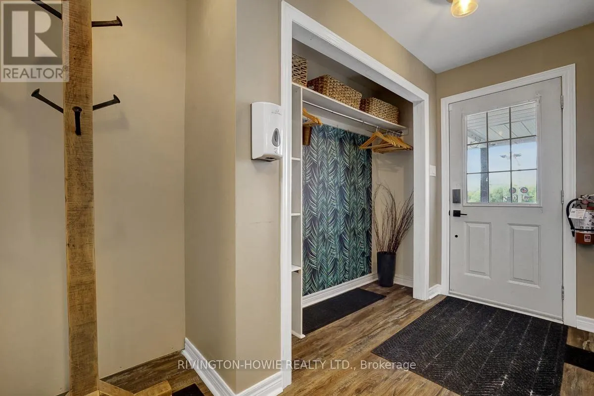 3722 UNIT 3 CARP ROAD