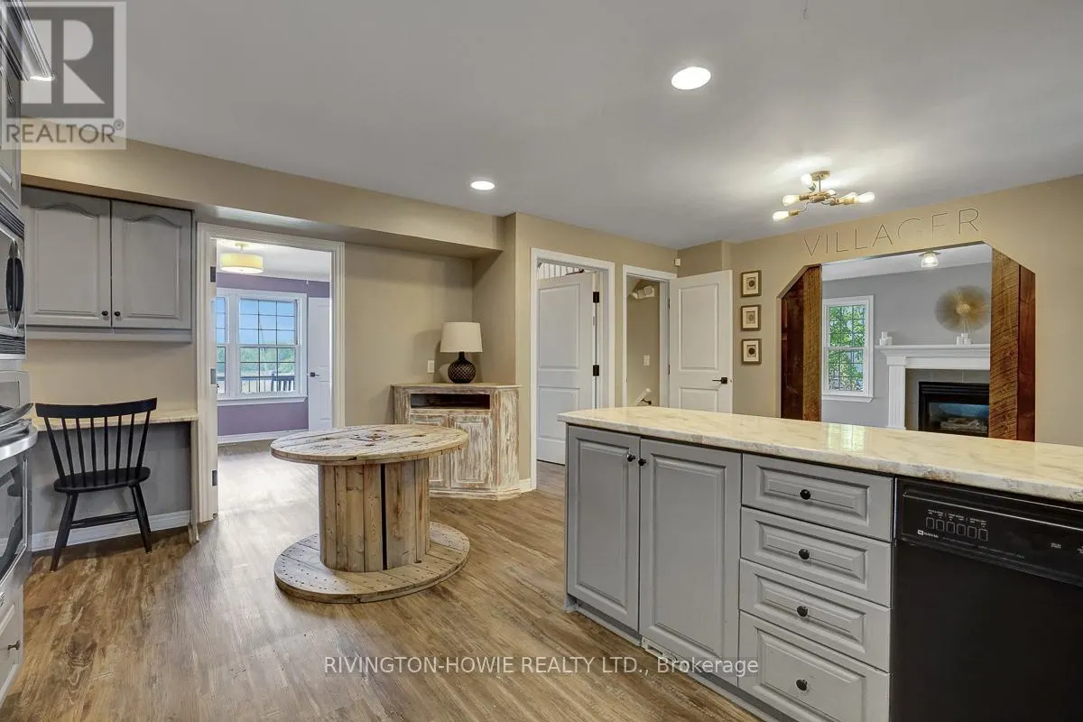 3722 UNIT 3 CARP ROAD
