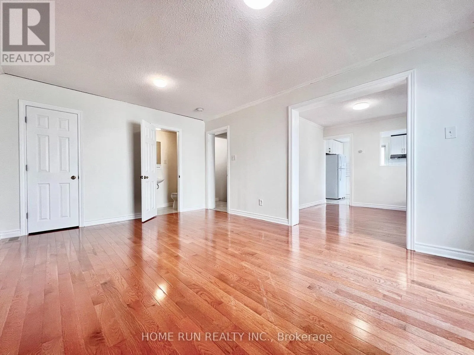 54 - 3240 SOUTHGATE ROAD W