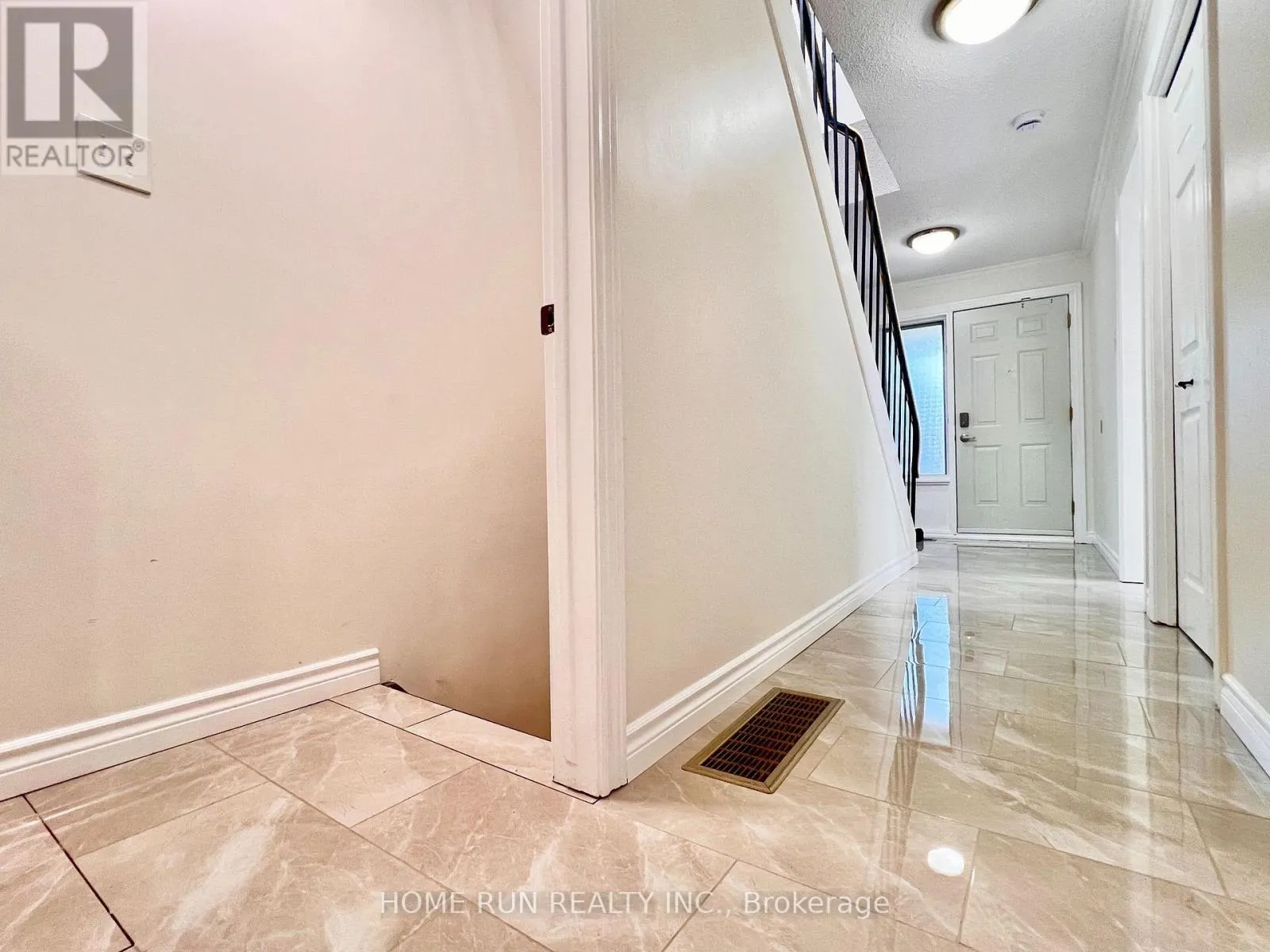 54 - 3240 SOUTHGATE ROAD W