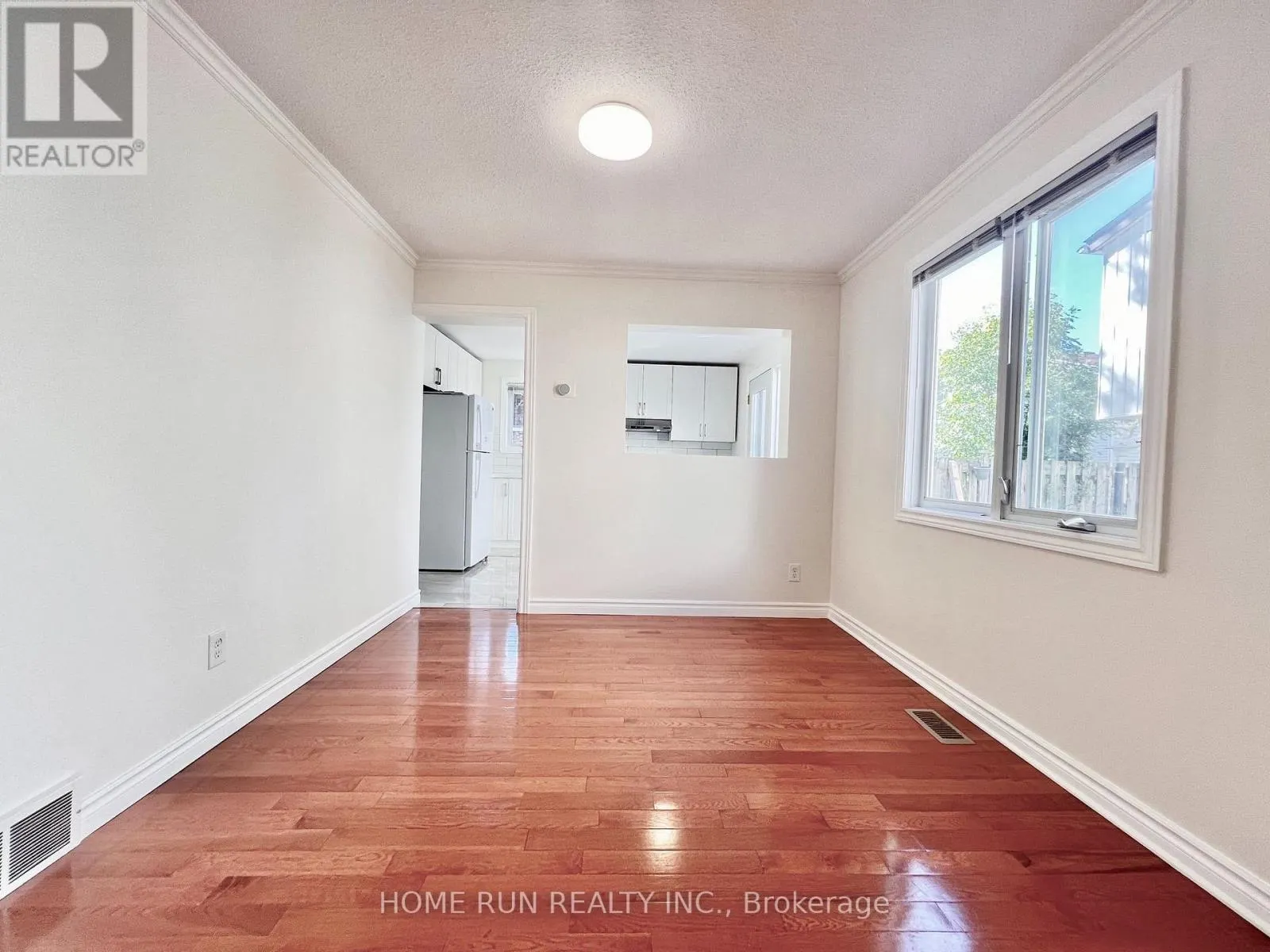 54 - 3240 SOUTHGATE ROAD W