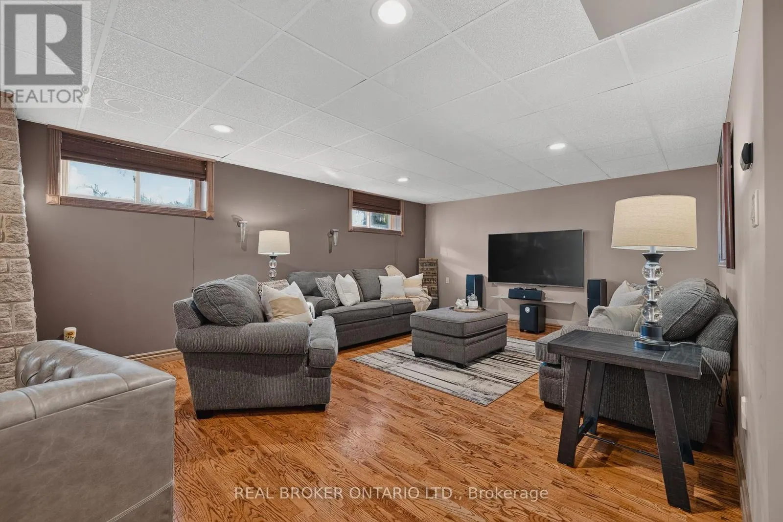 9161 WELLINGTON ROAD 5