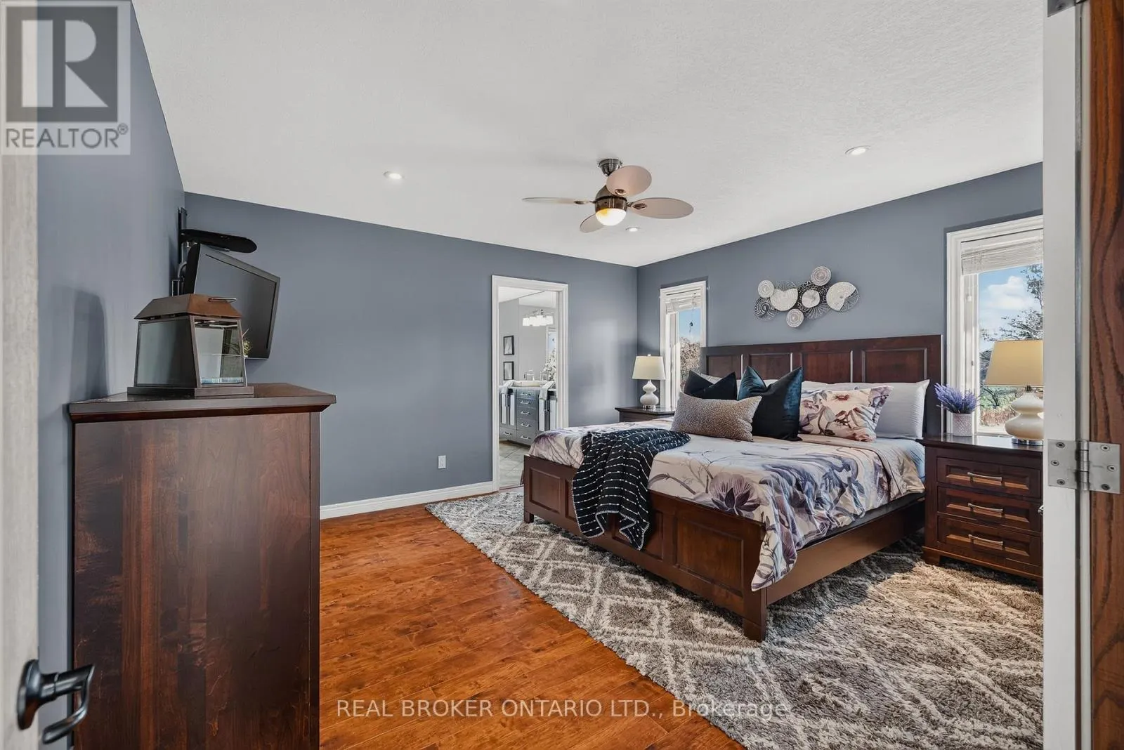 9161 WELLINGTON ROAD 5