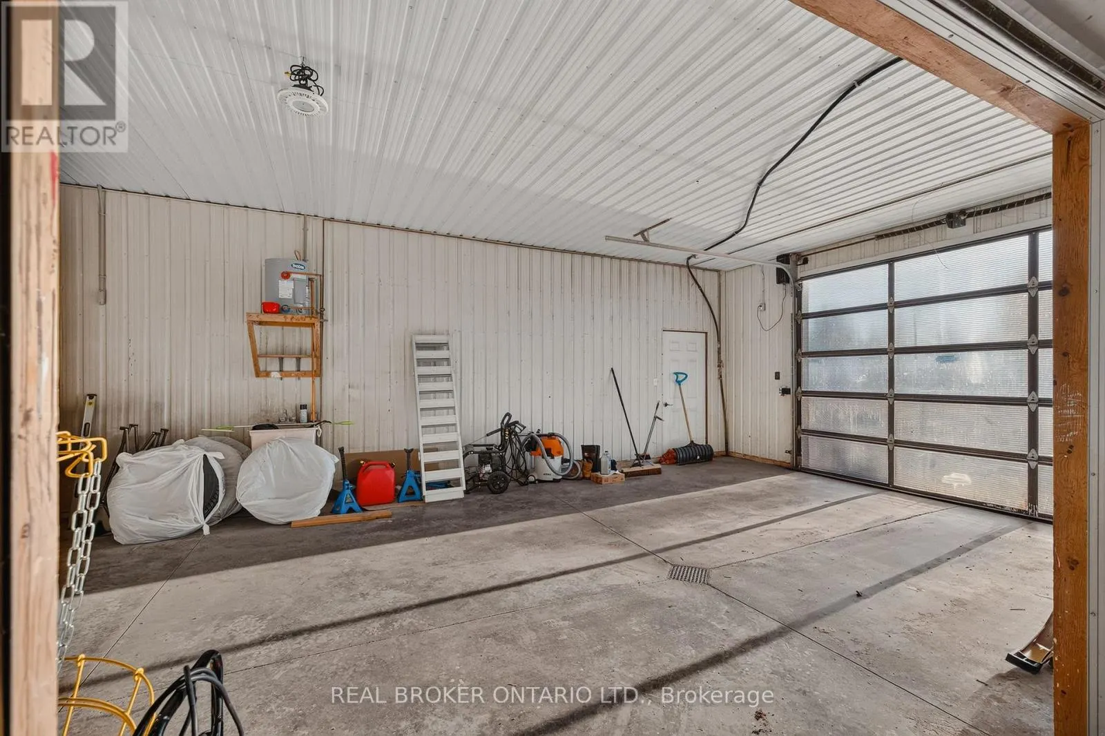 9161 WELLINGTON ROAD 5