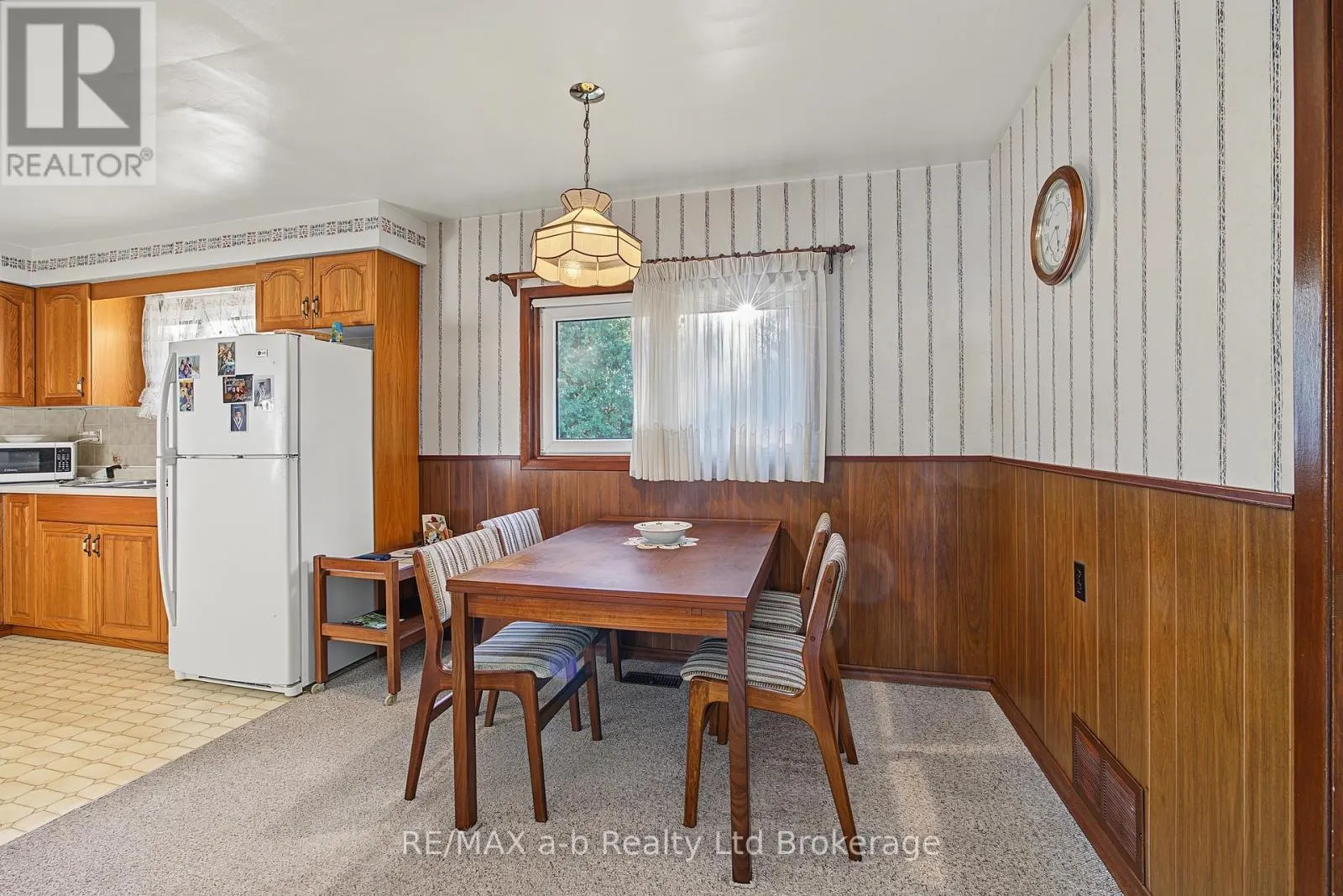 20 PINECREST AVENUE