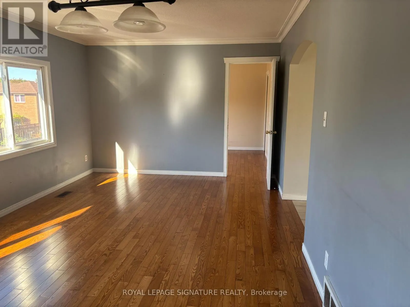 UPPER - 232 BARTON STREET