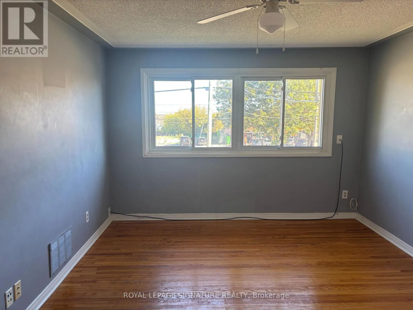 UPPER - 232 BARTON STREET