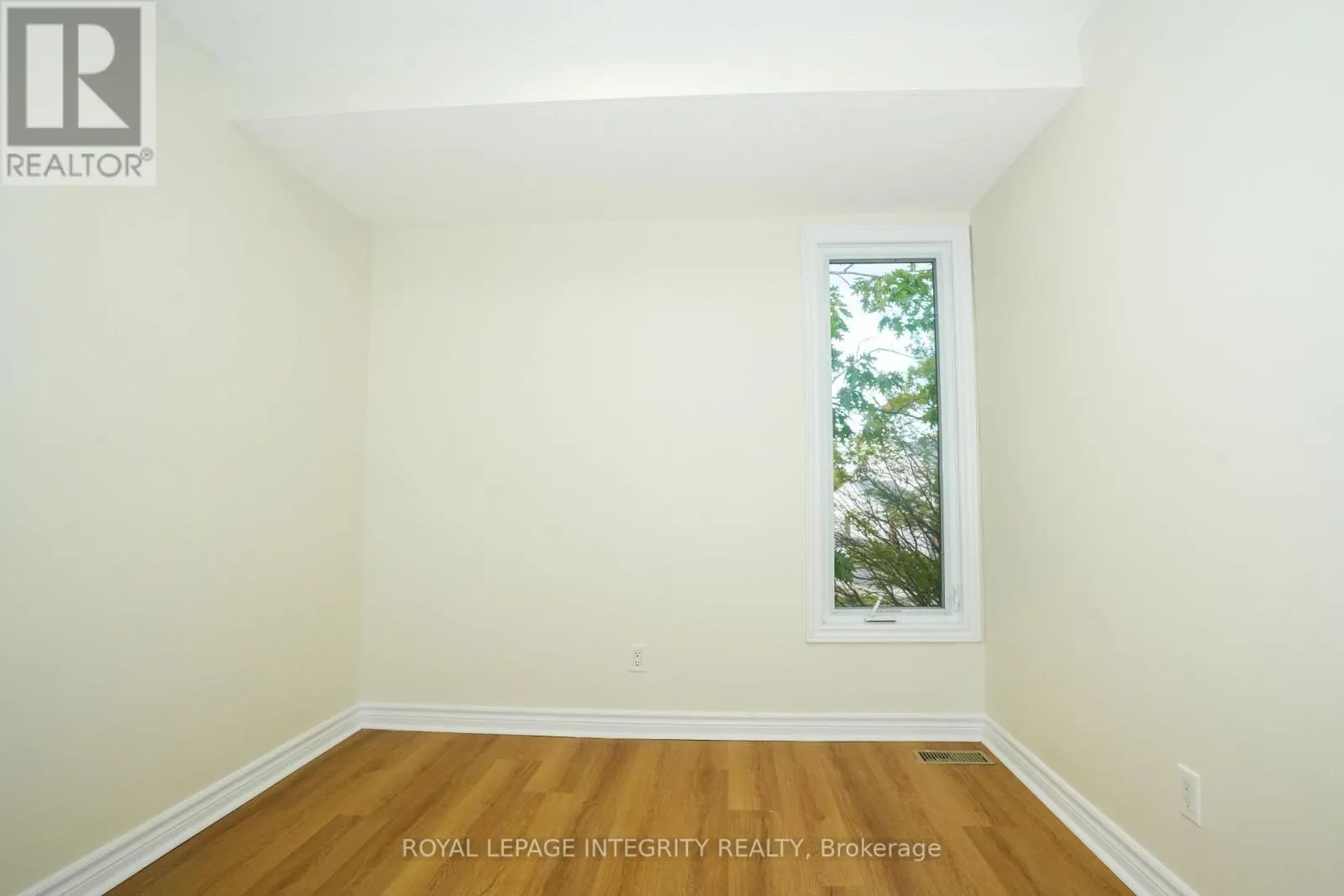 90 - 3270 SOUTHGATE ROAD