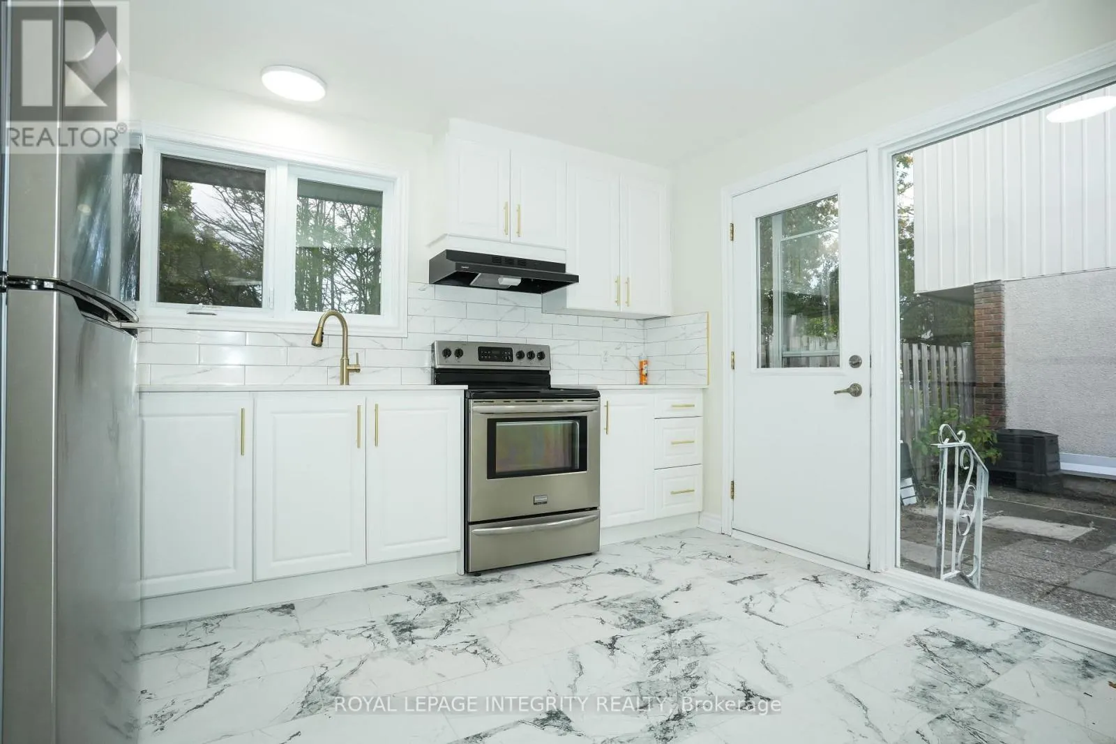 90 - 3270 SOUTHGATE ROAD