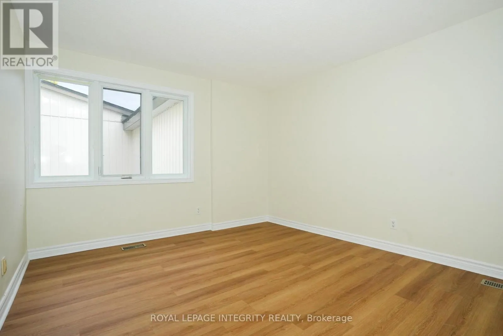 90 - 3270 SOUTHGATE ROAD