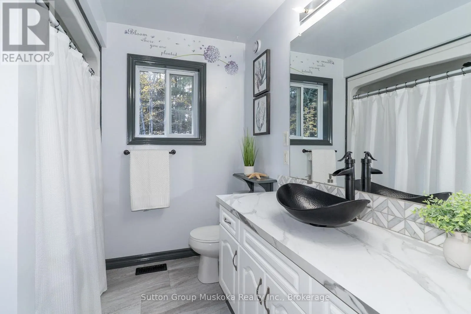 26 CENTURION CRESCENT