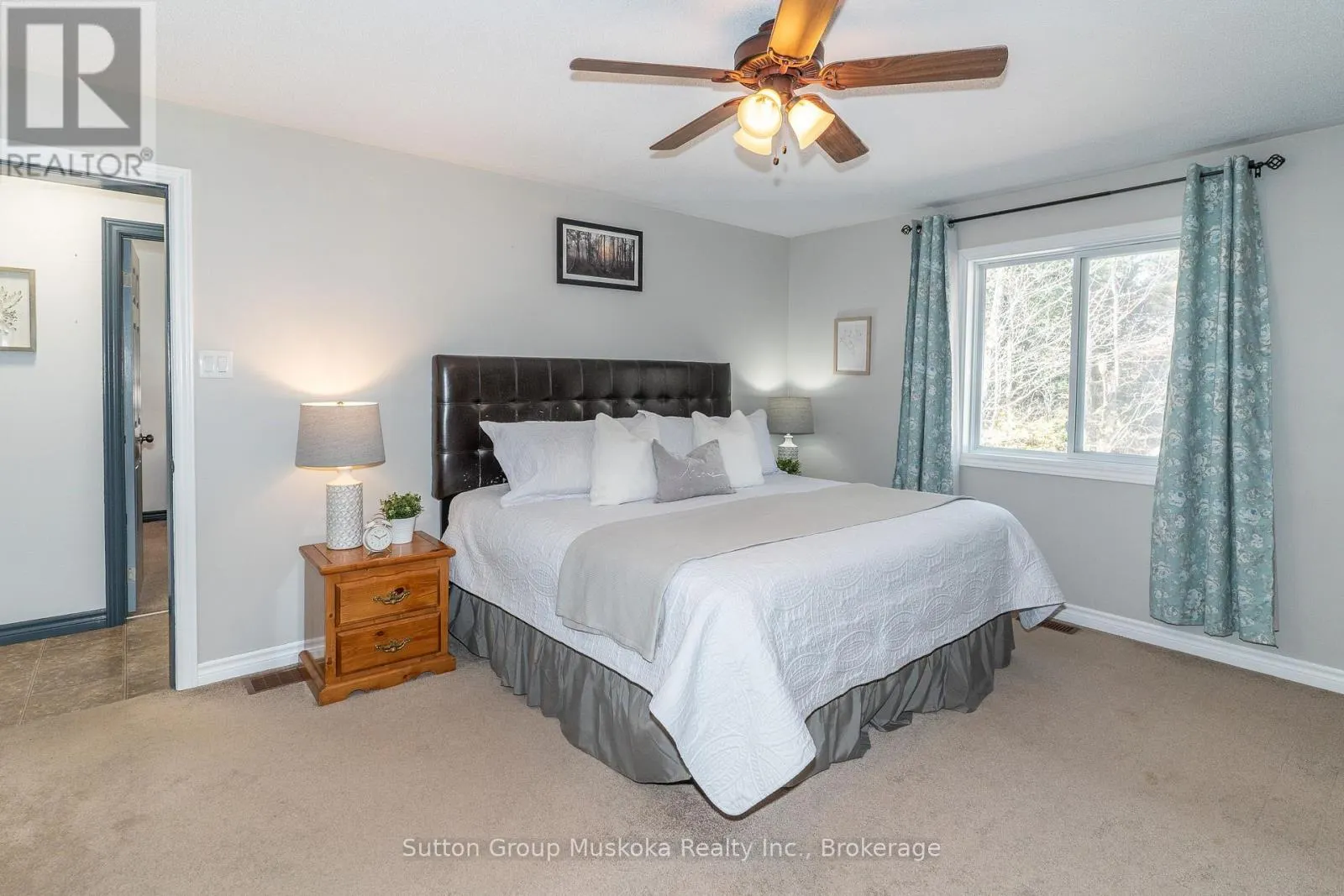 26 CENTURION CRESCENT